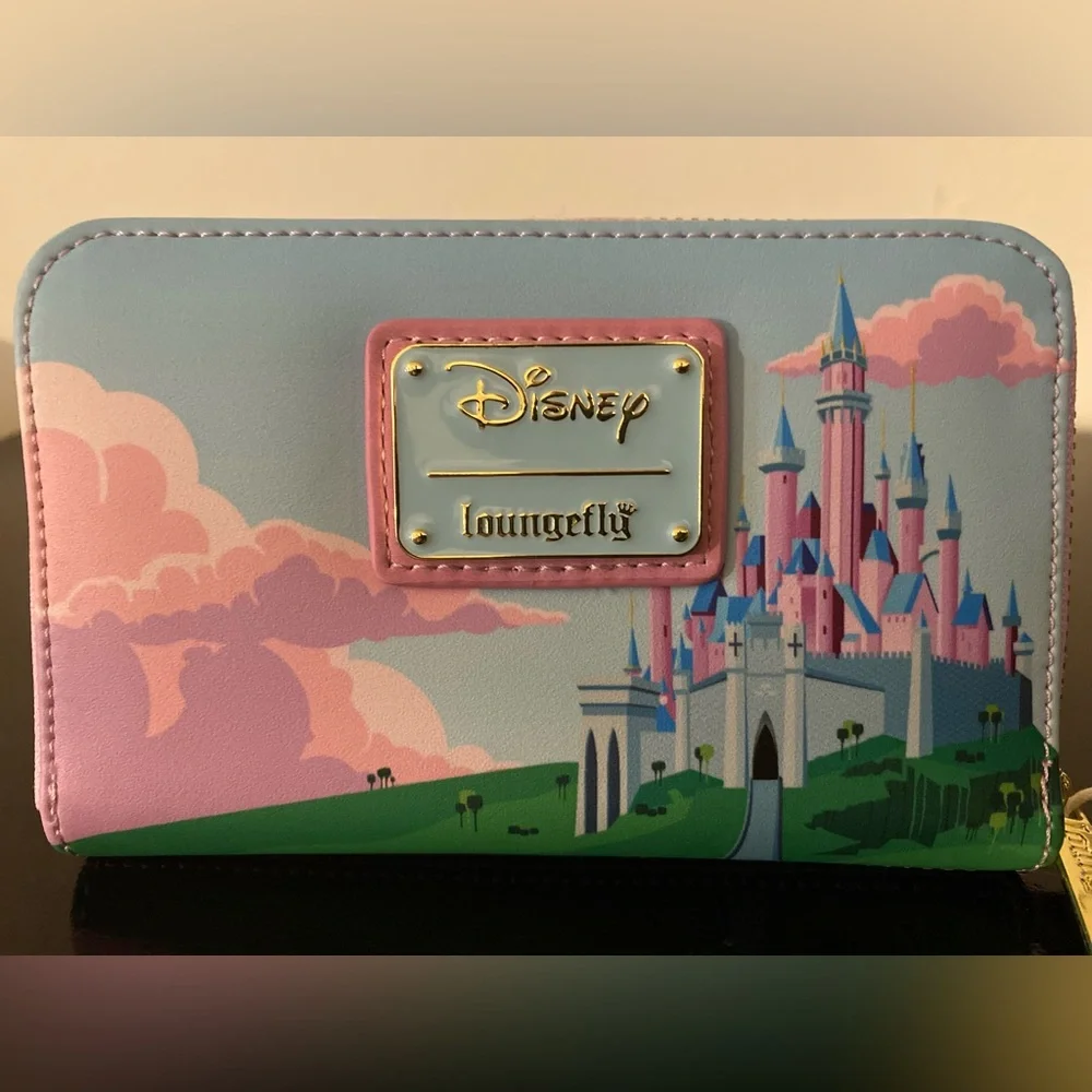 Disney Loungefly Wallet - Picture 2 of 4